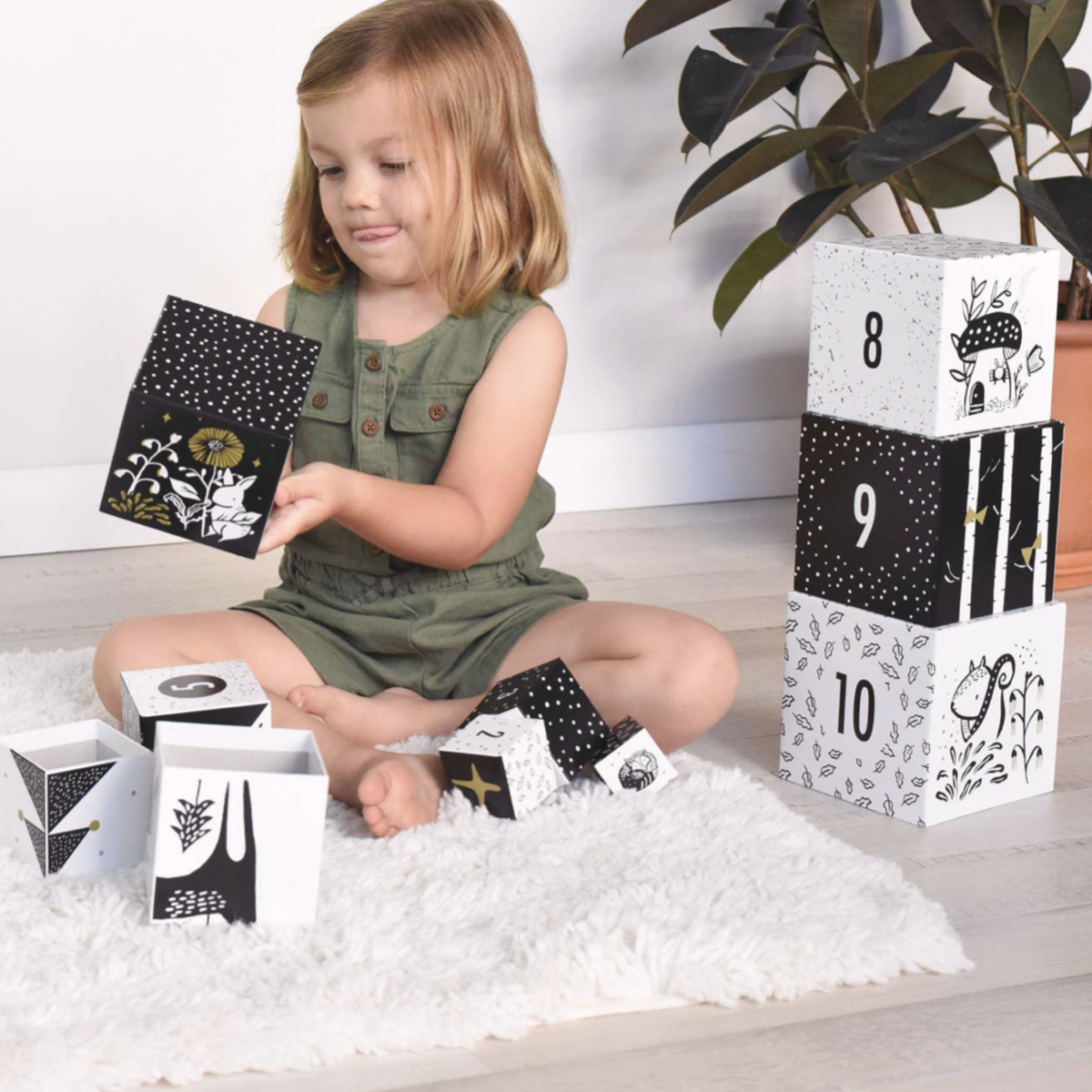 Woodland Numbers Nesting Blocks