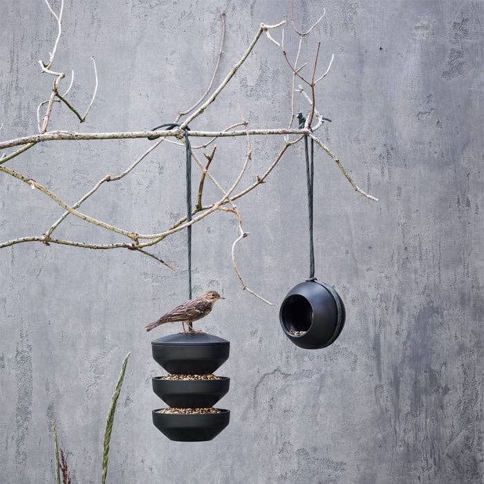 Hanging Bird Feeding Station