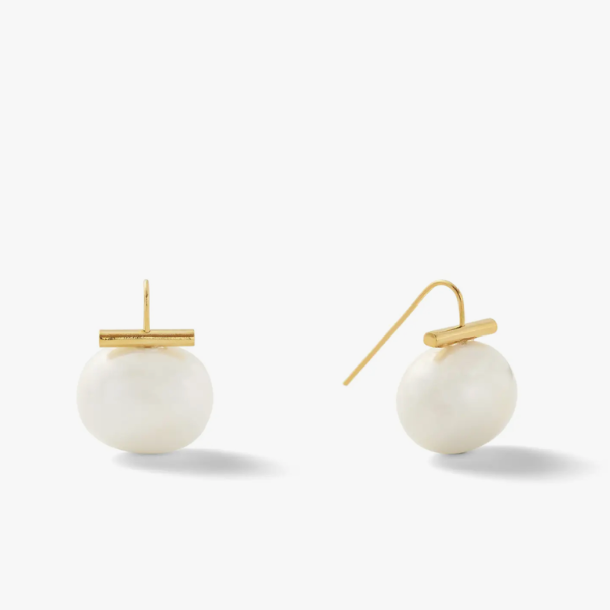 Medium Pebble Pearl Earrings