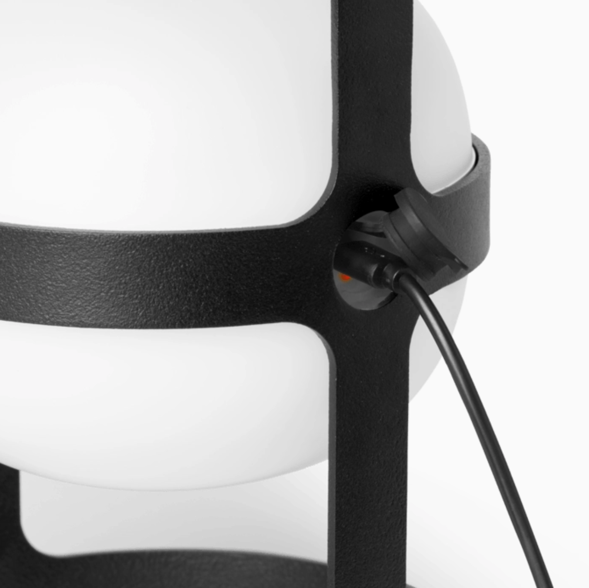 Rosendahl - Framed Solar Lantern with Handle in Black