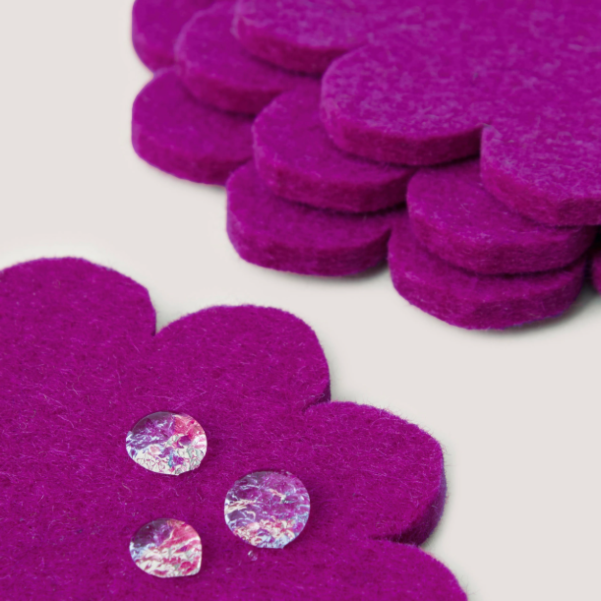 Crest Merino Wool Coaster Solid 4 Pack - Fuchsia