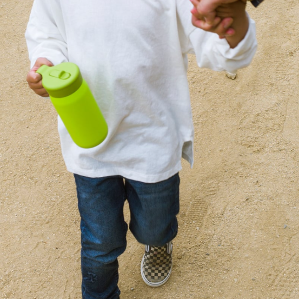 ART IS EVERYWHERE Travel Drink Bottle